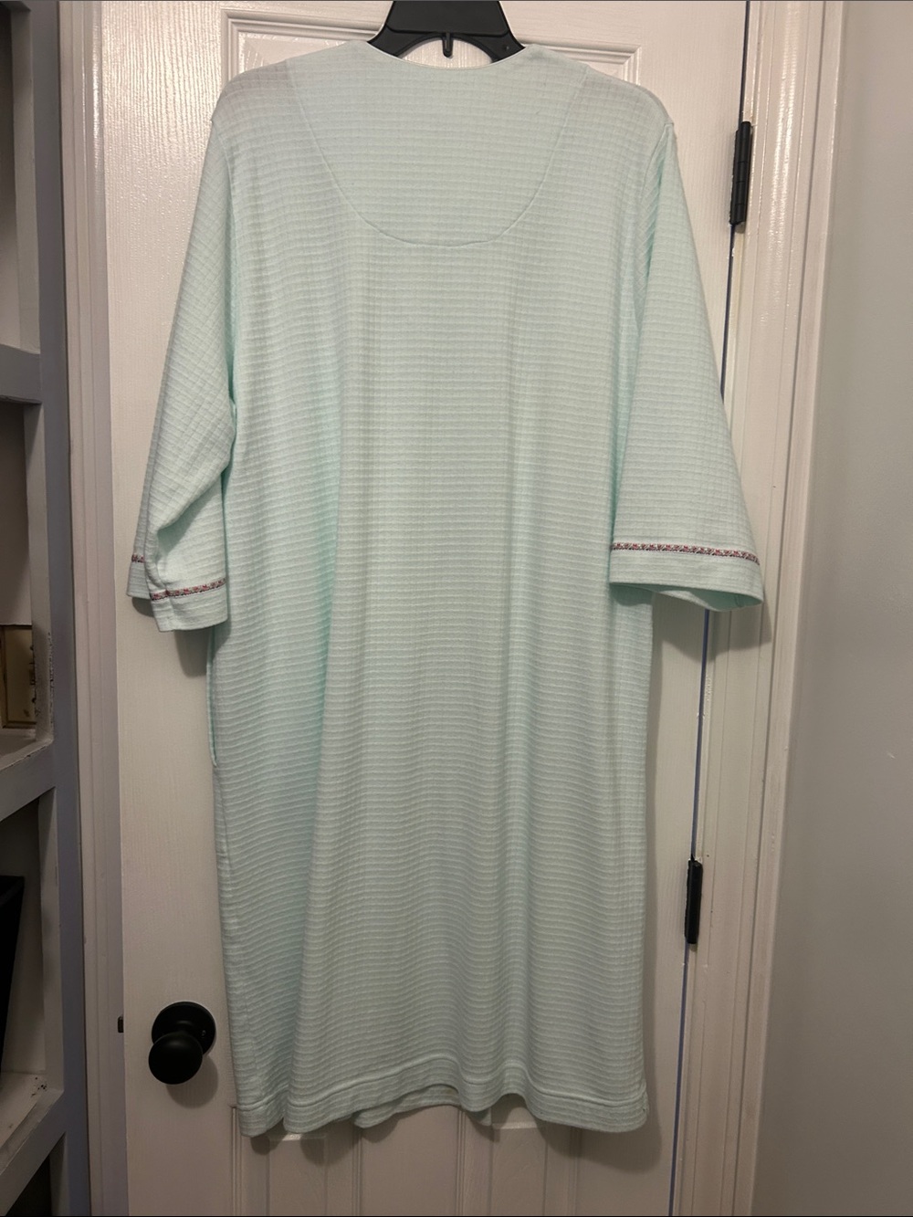 Shadowline Nightgown Robe 2pc Set - Picture 7 of 10